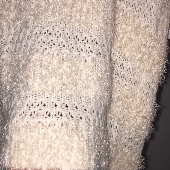 Sweater - Picture 3 of 4